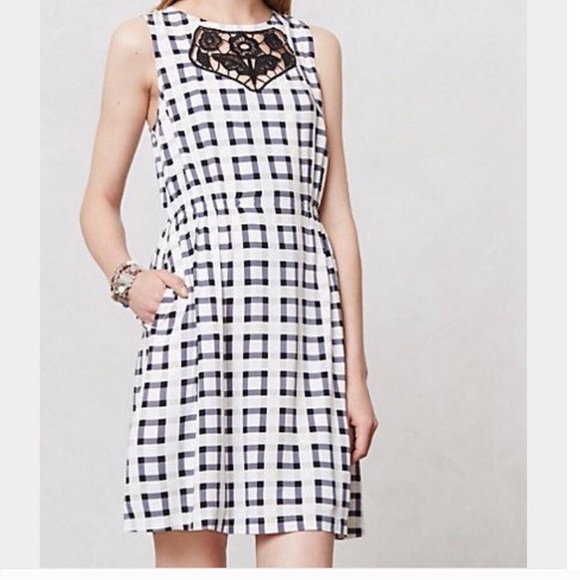 Anthropologie Dresses & Skirts - Anthropologie LILKA WindowPane Plaid Dress Mediun